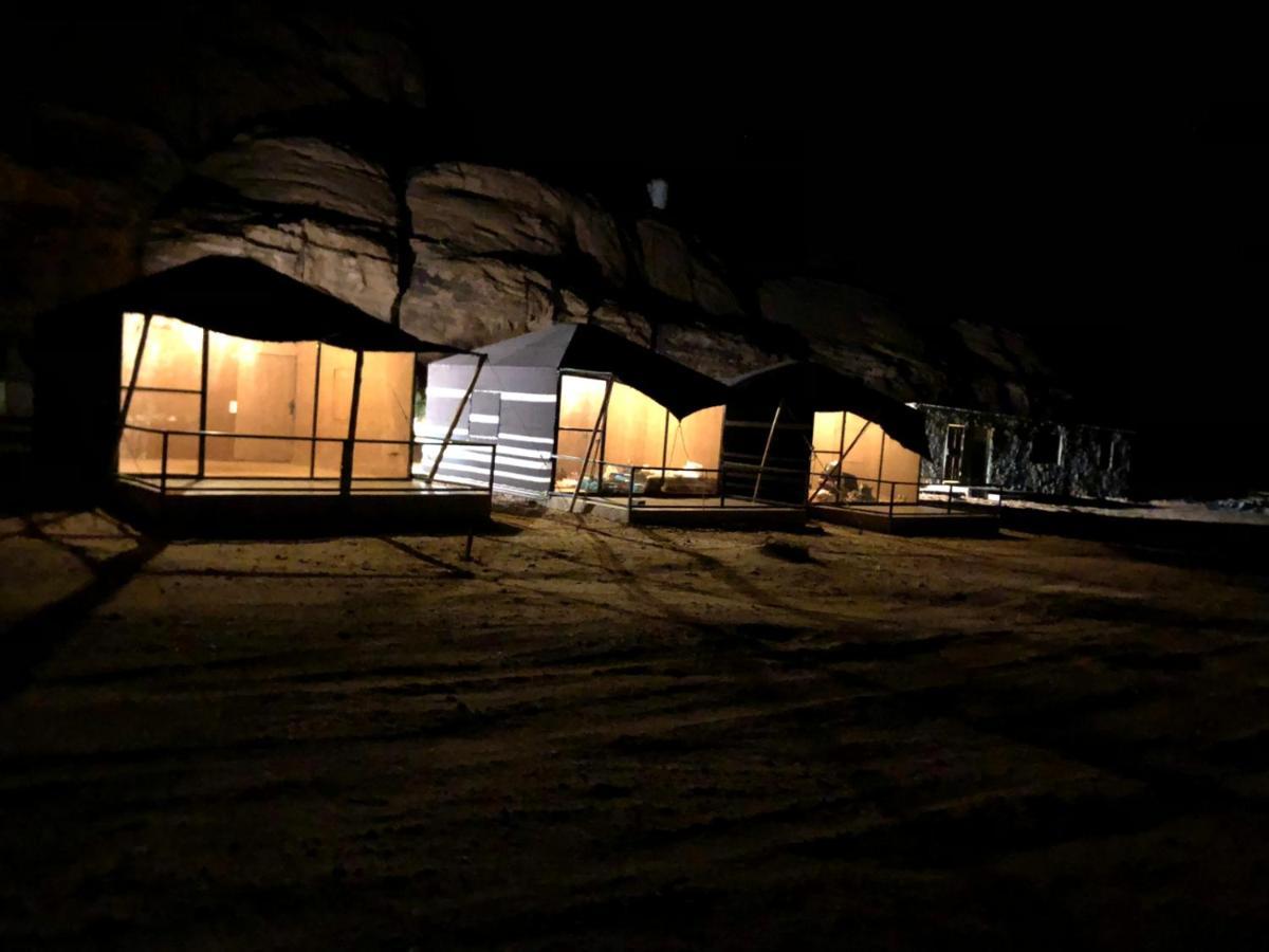Wadi Rum Moon Camp Ngoại thất bức ảnh