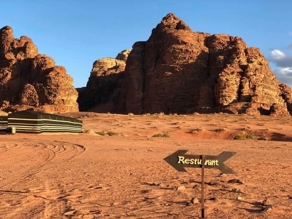 Wadi Rum Moon Camp Ngoại thất bức ảnh